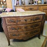 Commode marqueterie de style Louis XV