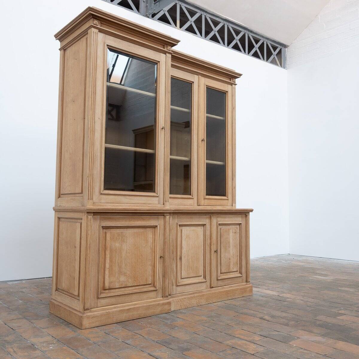 Raw Oak Display Bookcase, France, 1950
