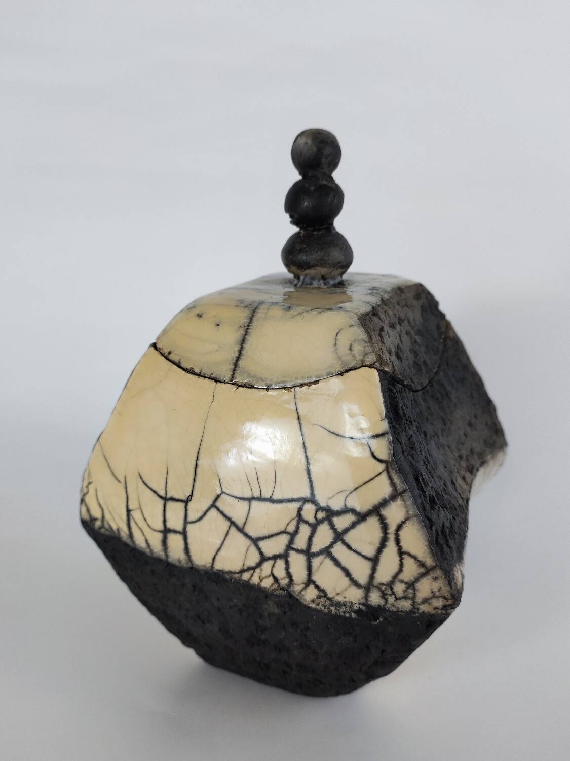 Raku box to identify