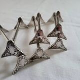 6 Silver metal knife holders