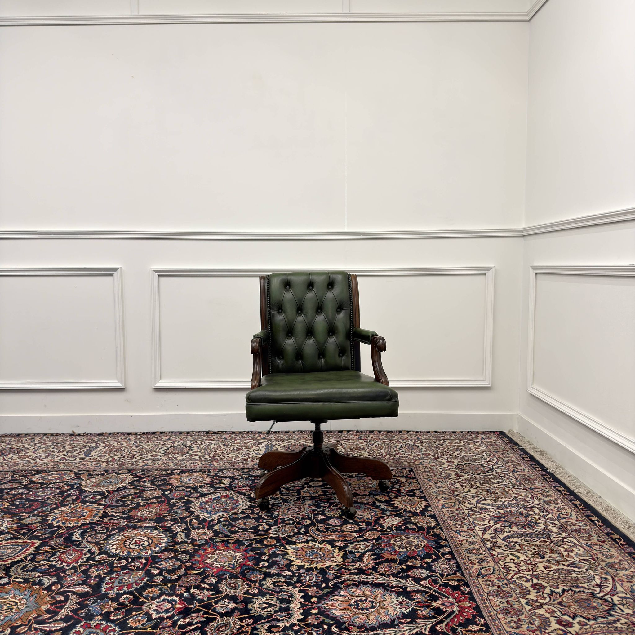 Green English Chesterfield Desk Chair