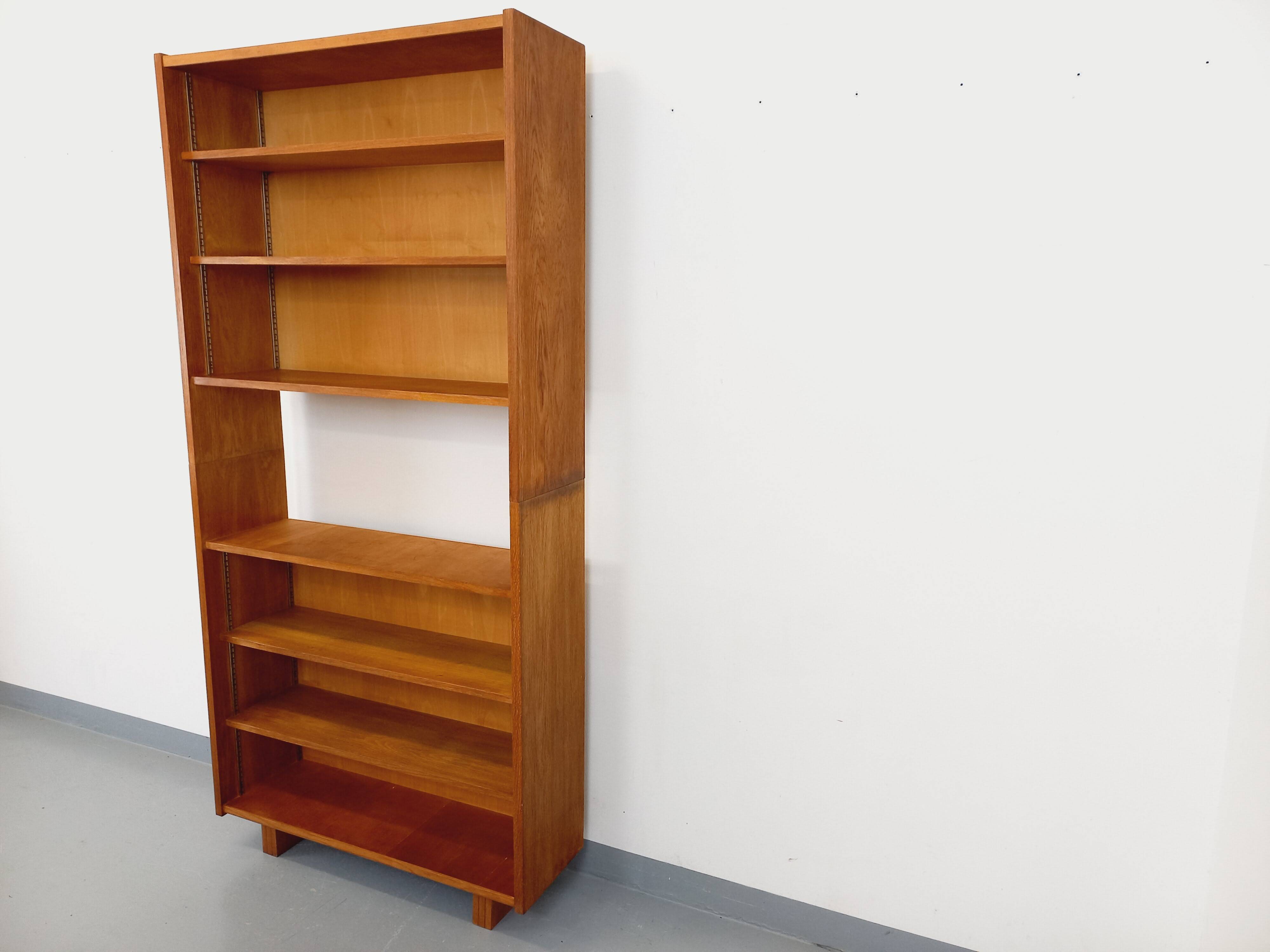 Large vintage oak wood bookcase shelf from the 50s 60s