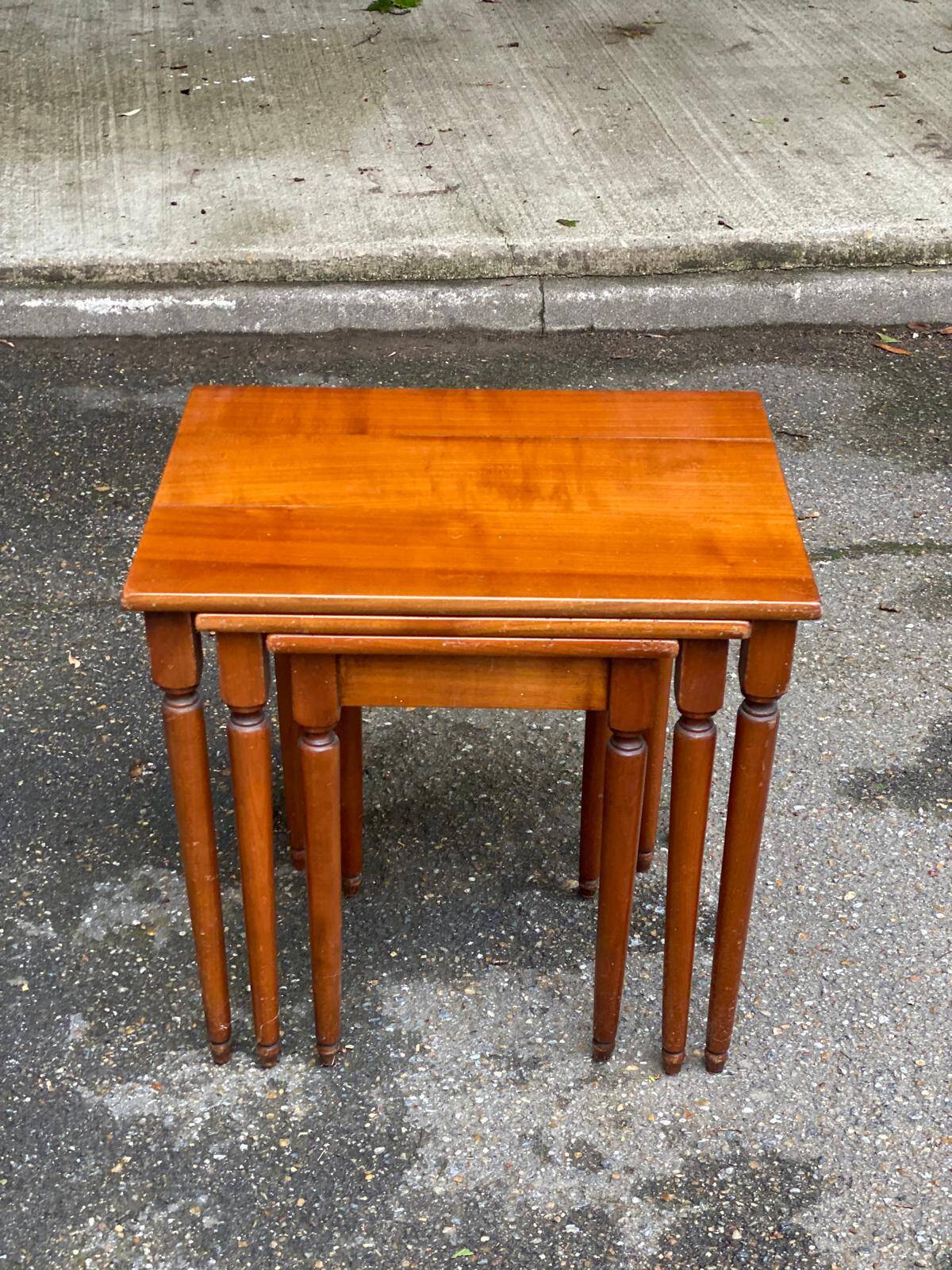 3 Louis XVI nesting coffee tables in solid wood