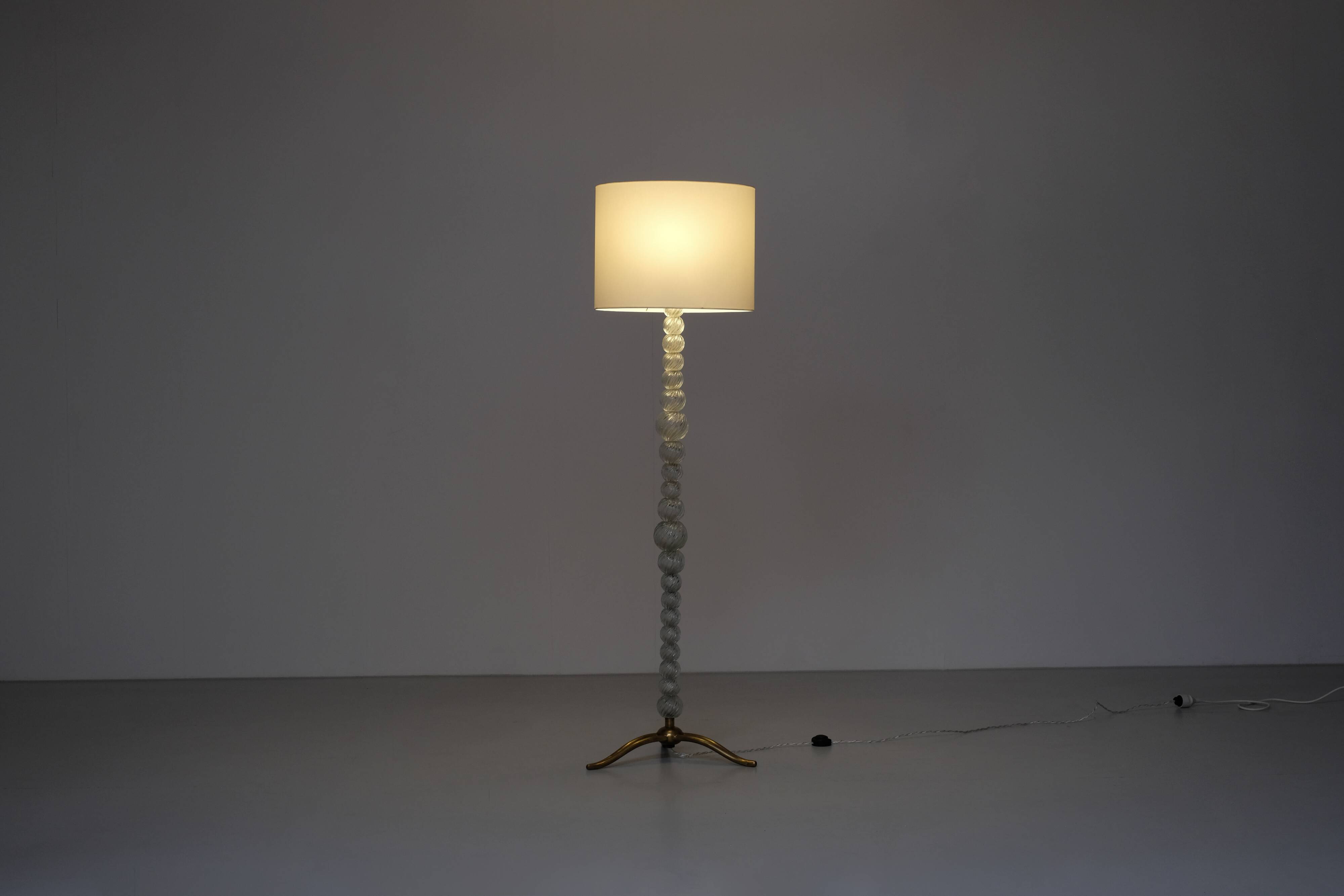 Murano glass and bronze floor lamp attributed to Seguso Vetri, Italy.