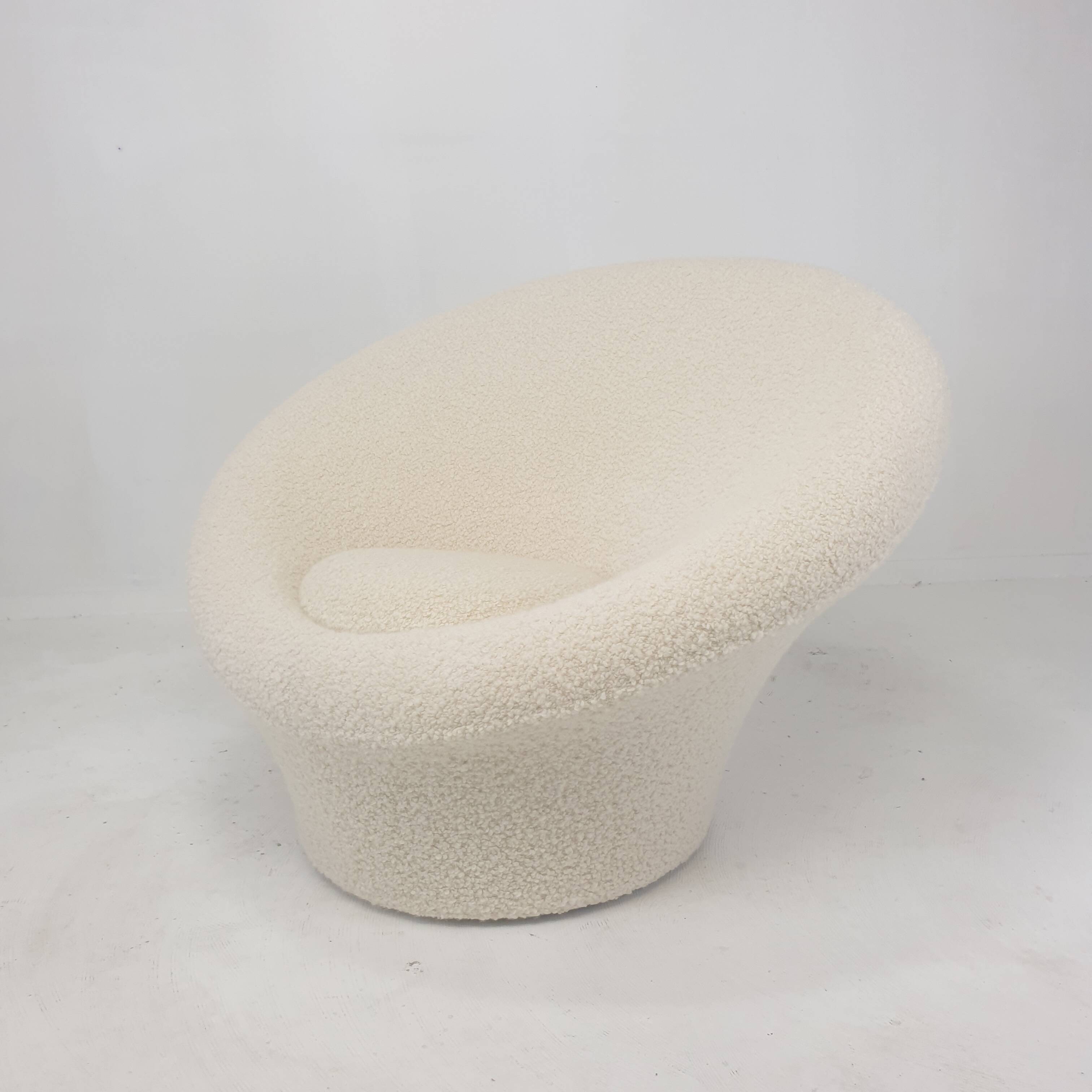 "Big Mushroom" Armchair and Pouf by Pierre Paulin for Artifort