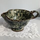 Container with spout