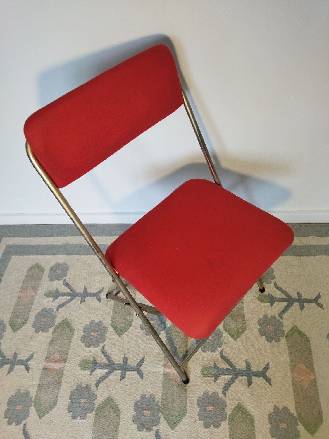 Folding chair