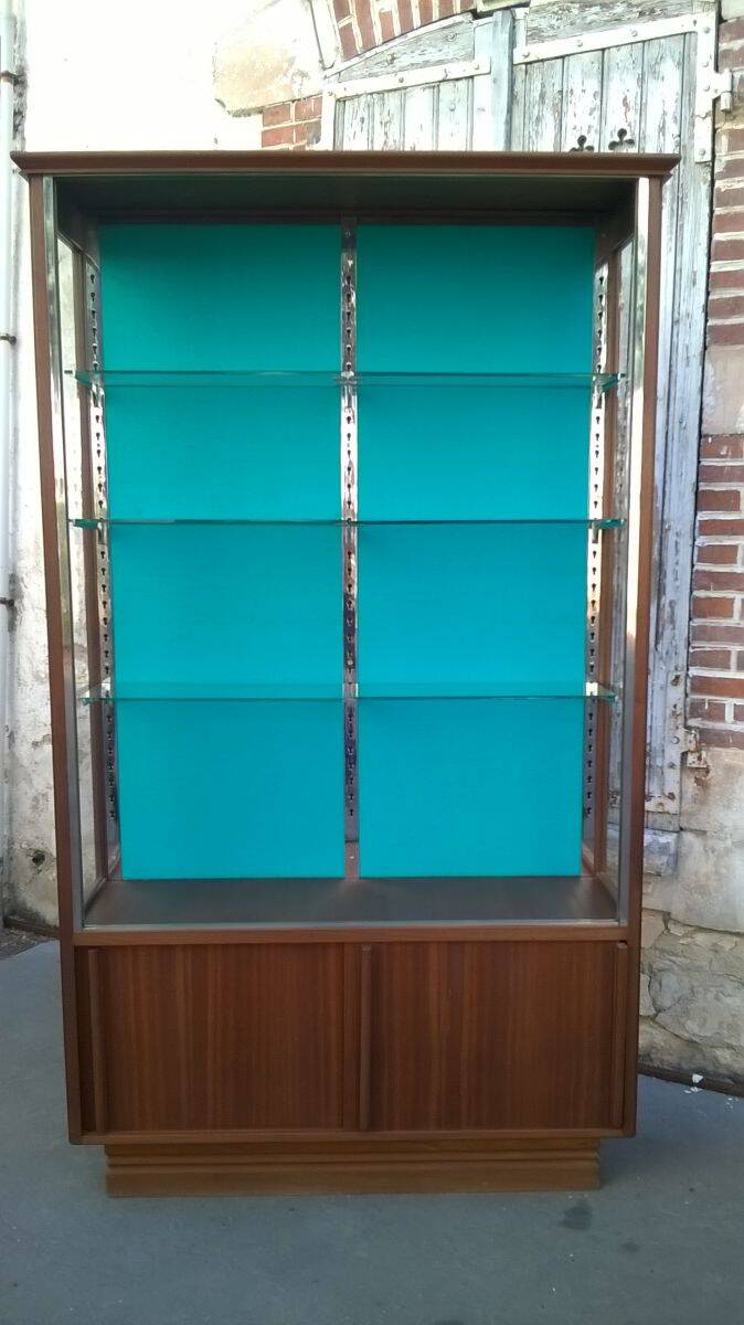 Superb teak display cabinet from the 1960s.