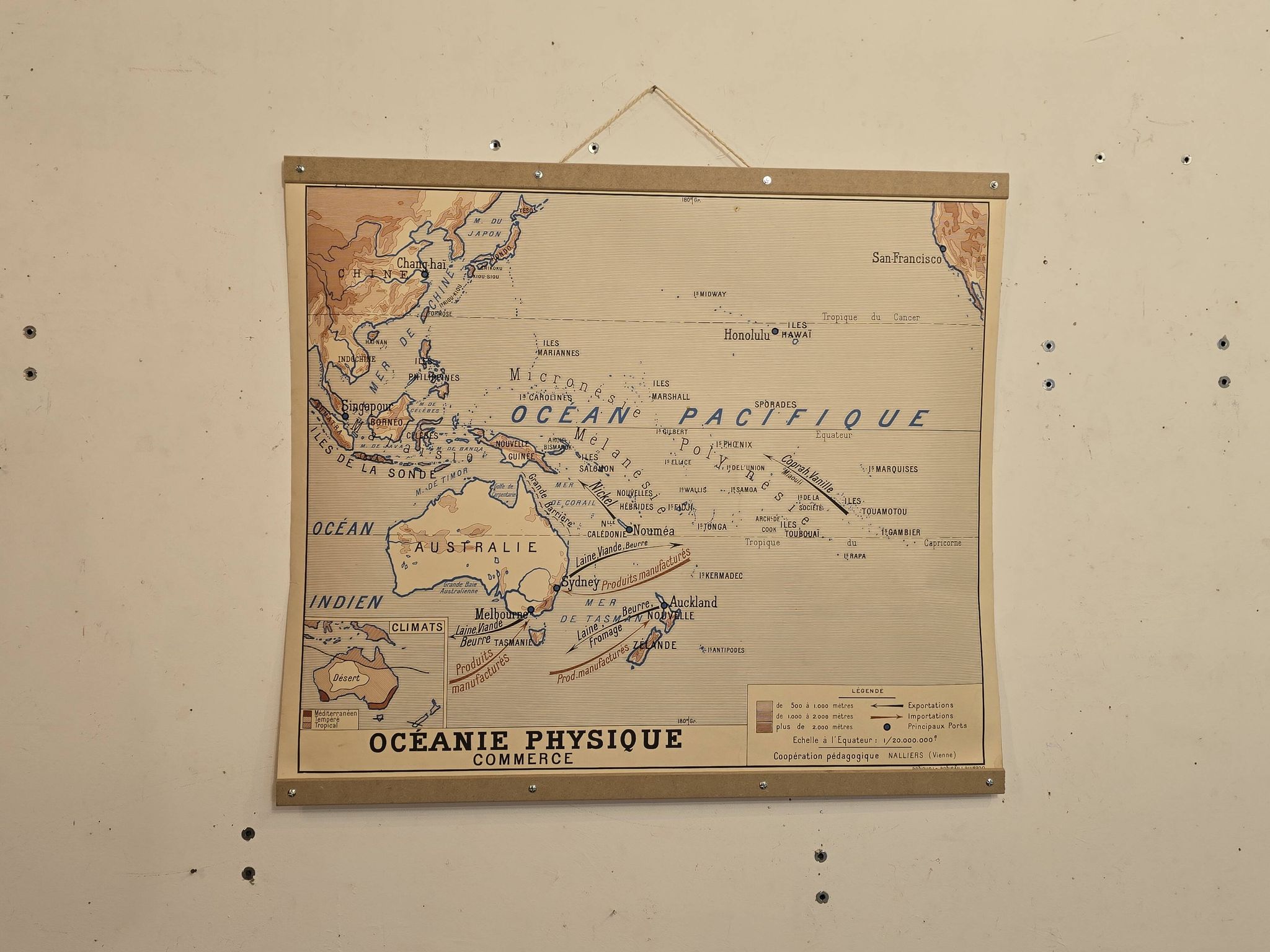 Ancienne carte de géographie carte d'école Océanie politique et physique co