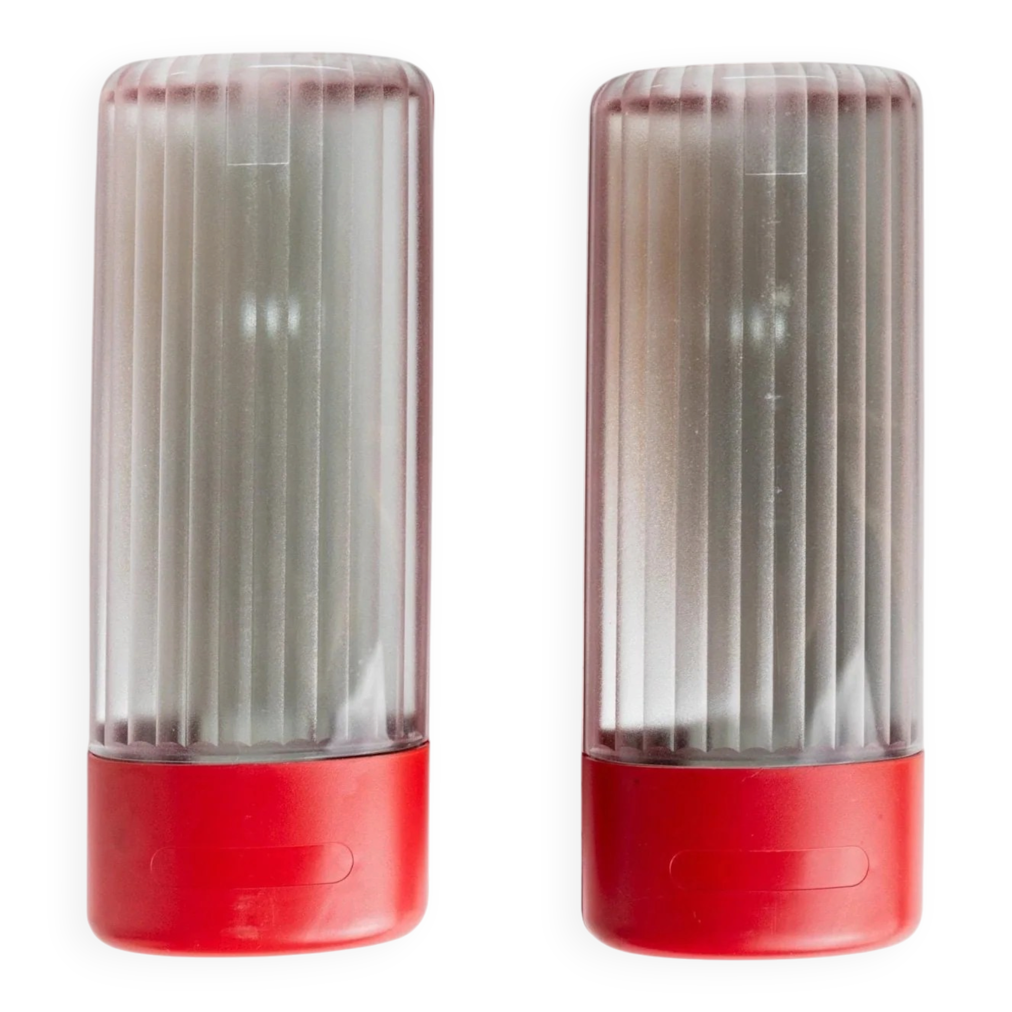 Set of 2 vintage wall sconces - Cometa 430 model by Disano Italy from the 1980s - red colour, postmodern Memphis look - original packaging, gift idea.