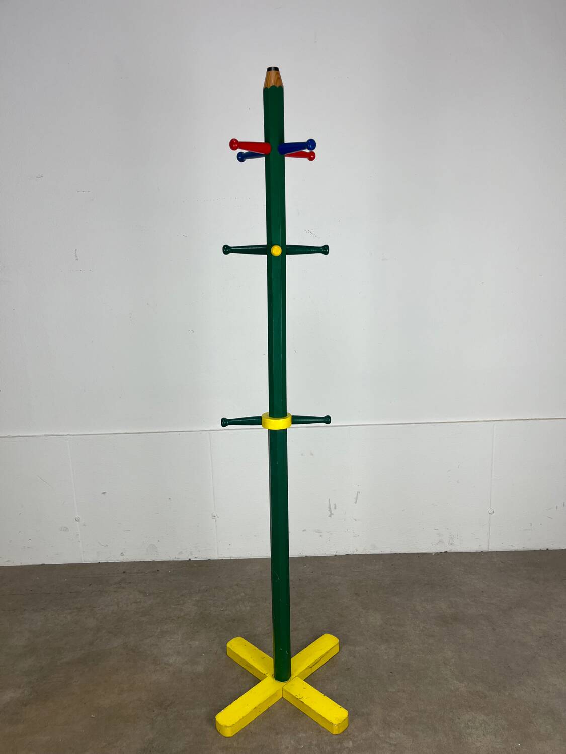 Pencil coat rack, children's style Pierre Sala
