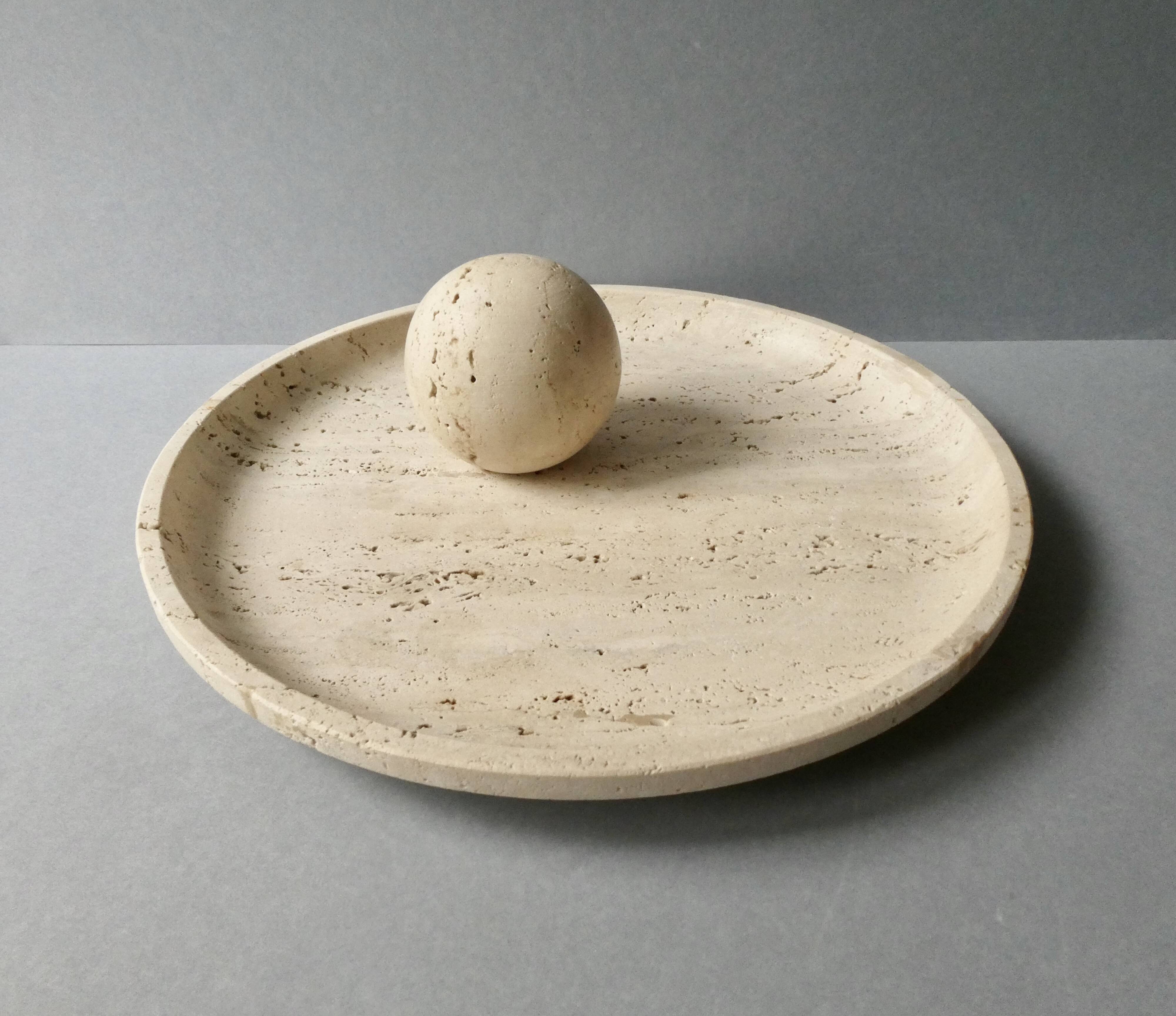 Large cup and its sphere, in travertine, 1970s