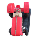 Toy tractor