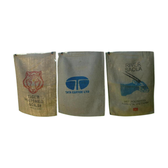 Pack of 3 coffee bags in burlap, antelope, tata and tiger