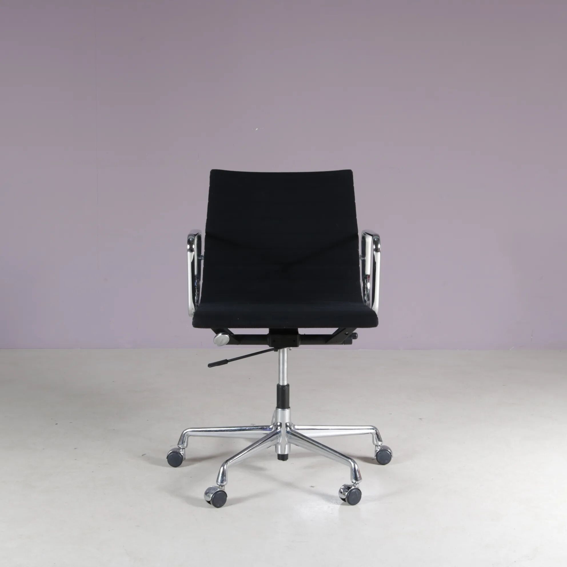 2000s “EA118” chair by Charles & Ray Eames for Vitra, Germany