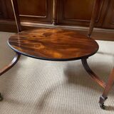 Table d’appoint ovale Regency en acajou, deuxième moitié du XIXe, TB État