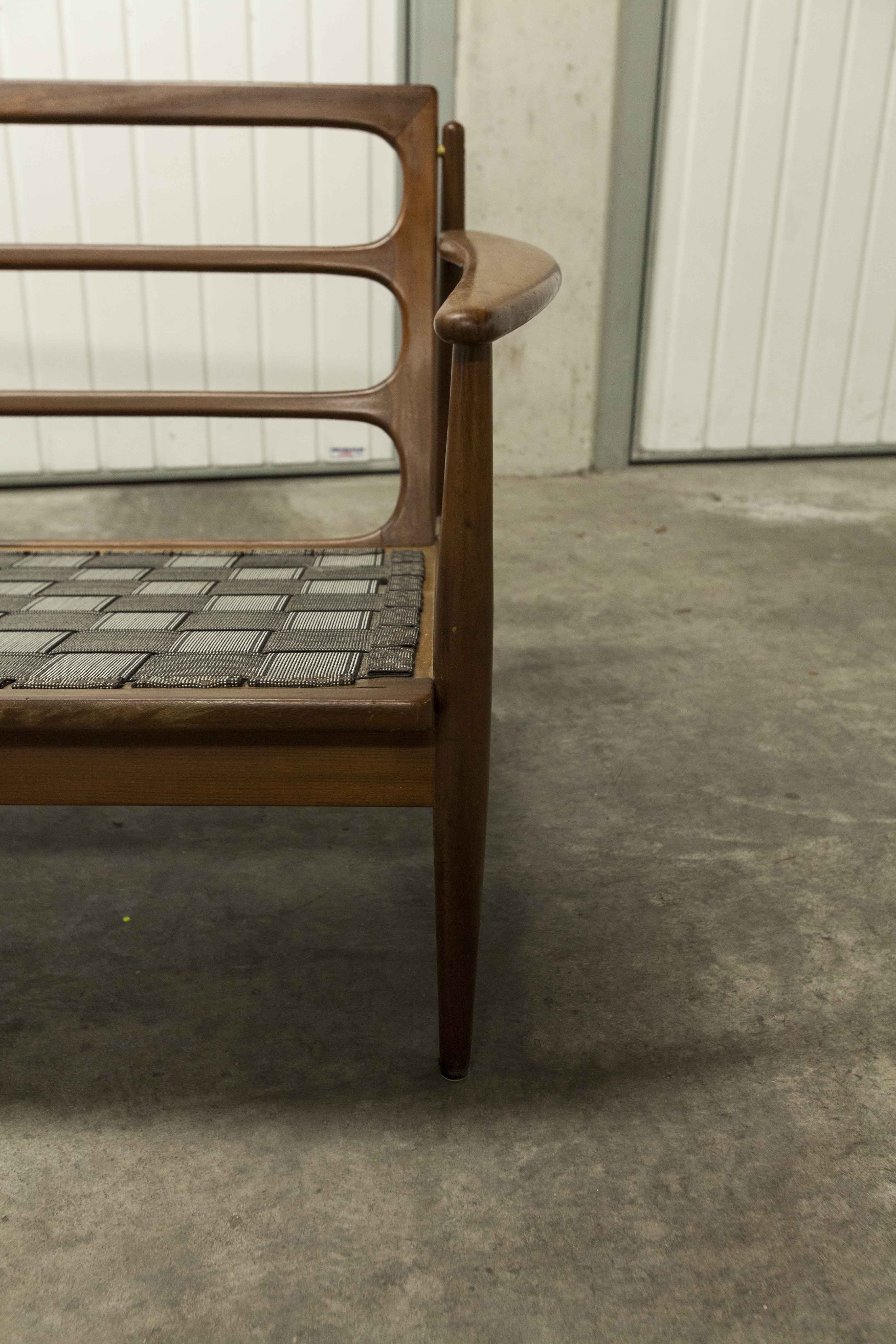 Scandinavian sofa 3 places in teak 1960 restored