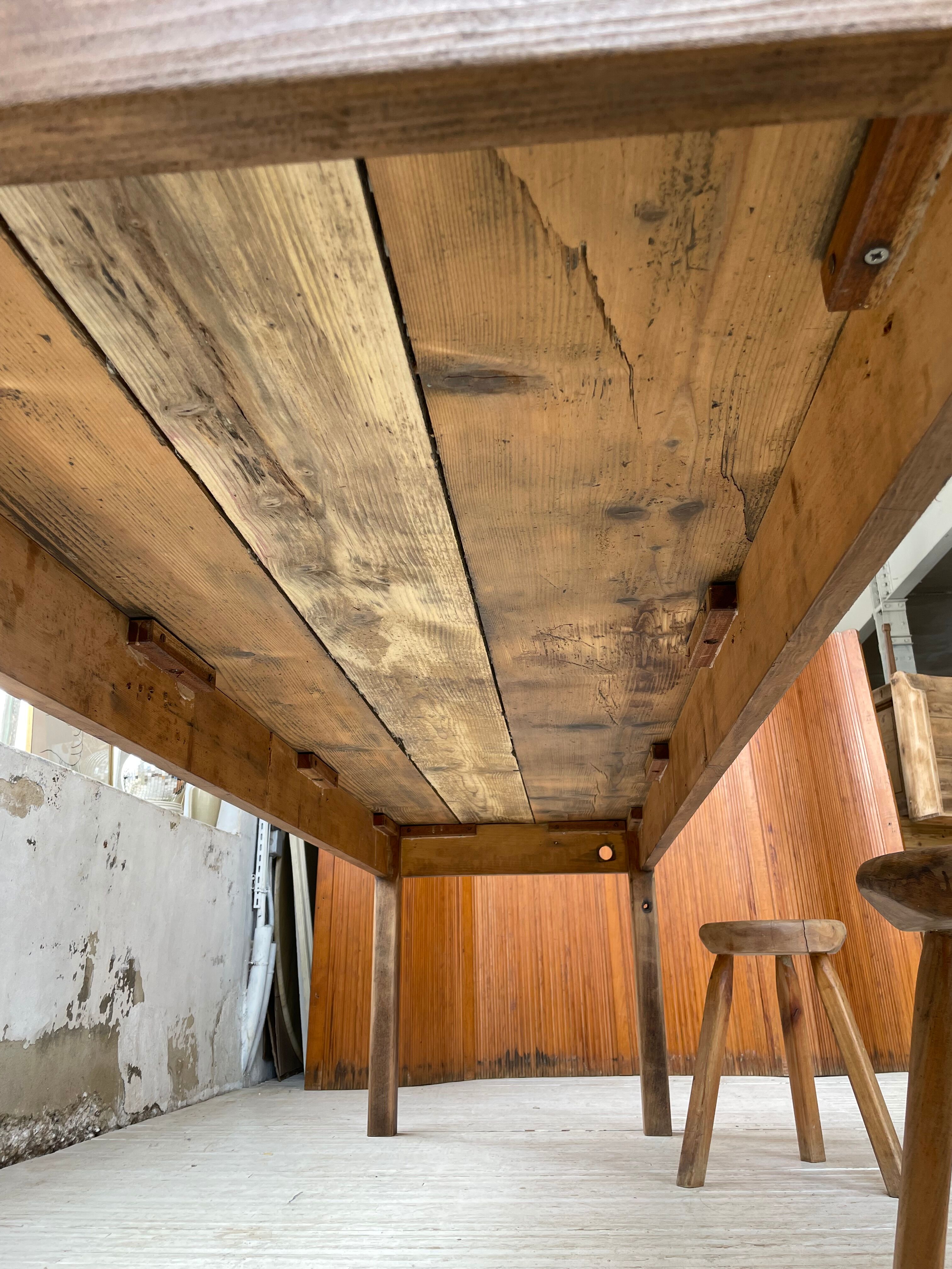 Black pine farm table 250 cm