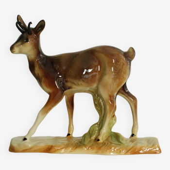 Large young chamois ceramic trinket