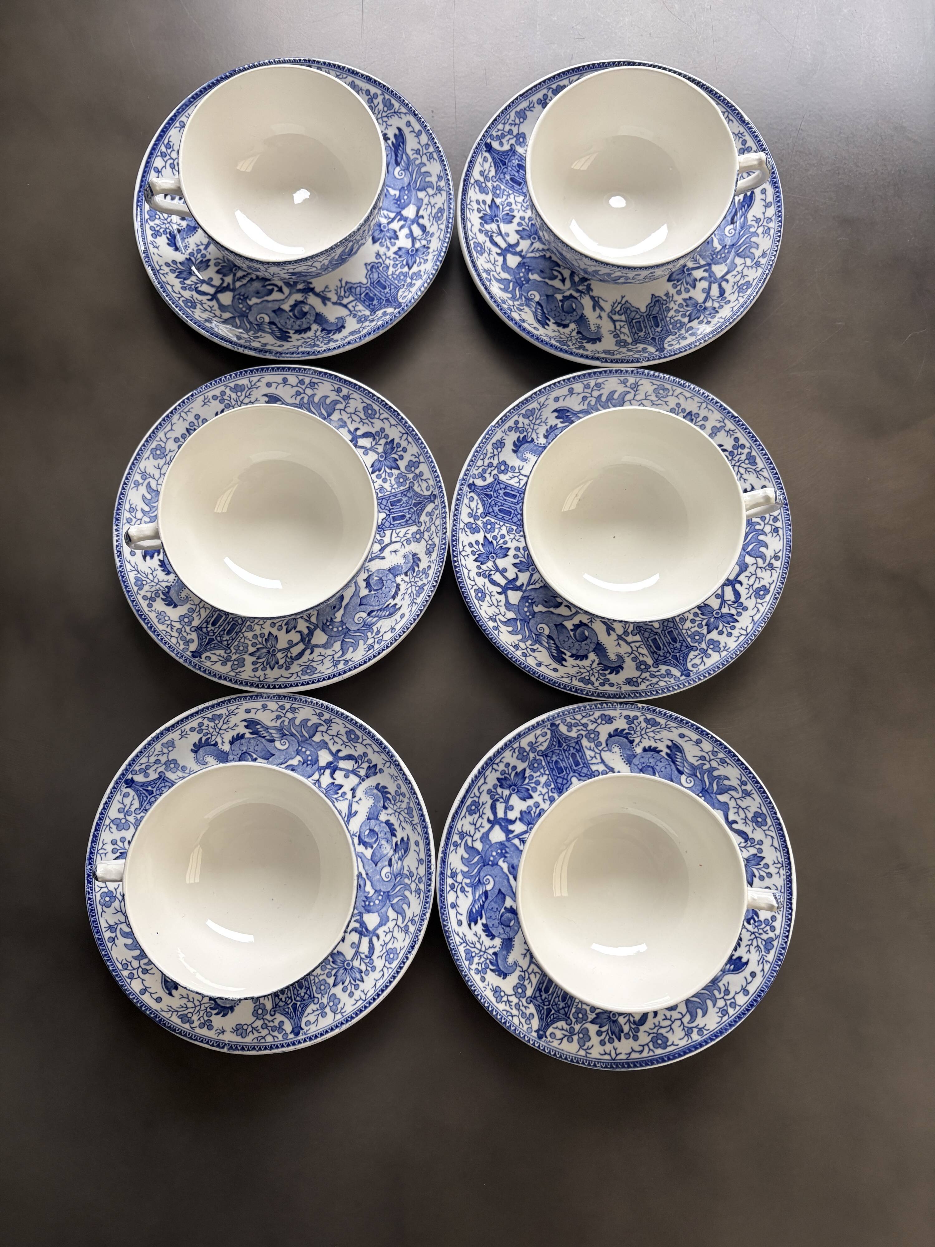 Service de 6 Grandes Tasses Dragon Boch