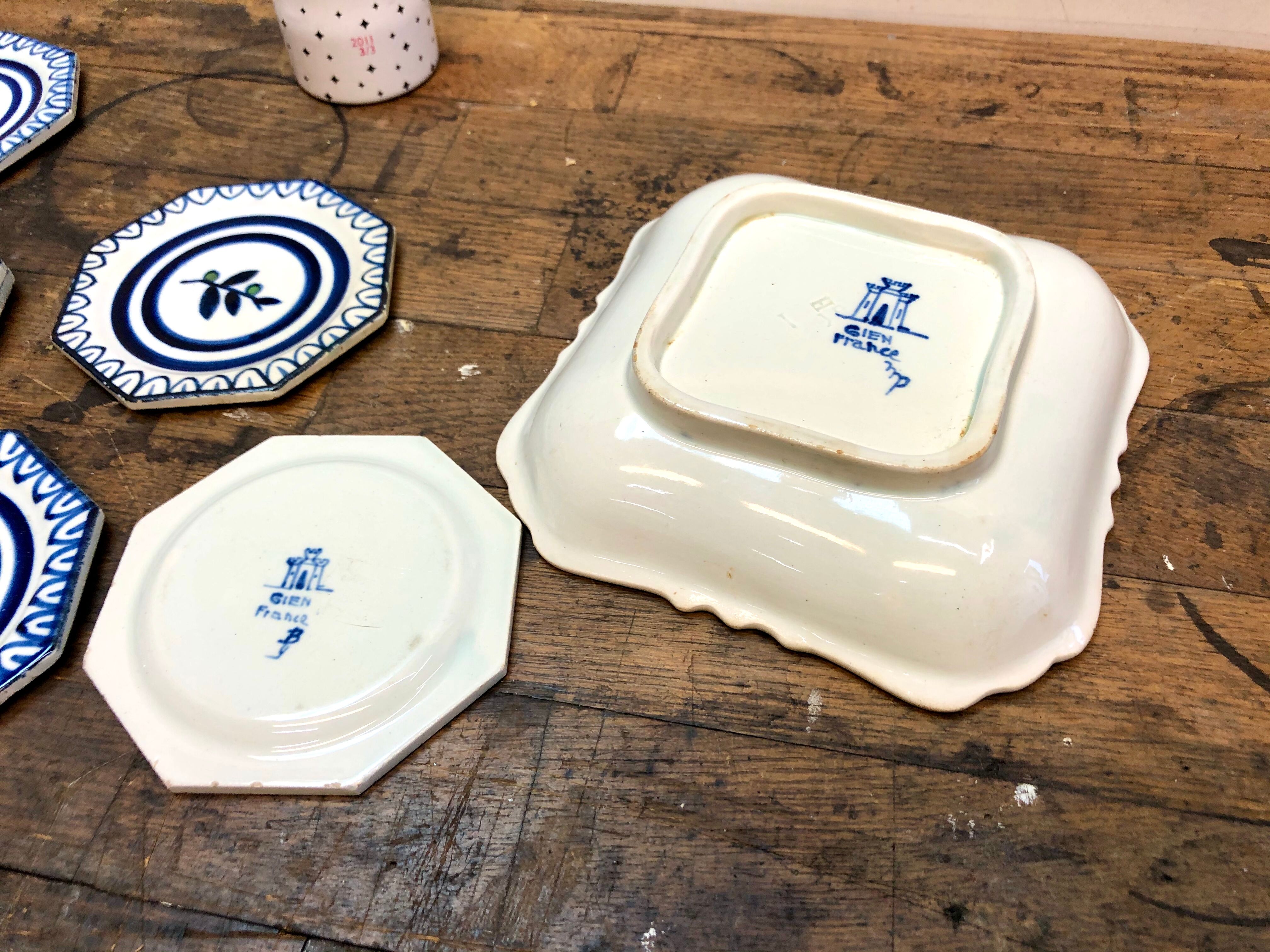 Glass underside and ceramic ramekin Gien France 60s