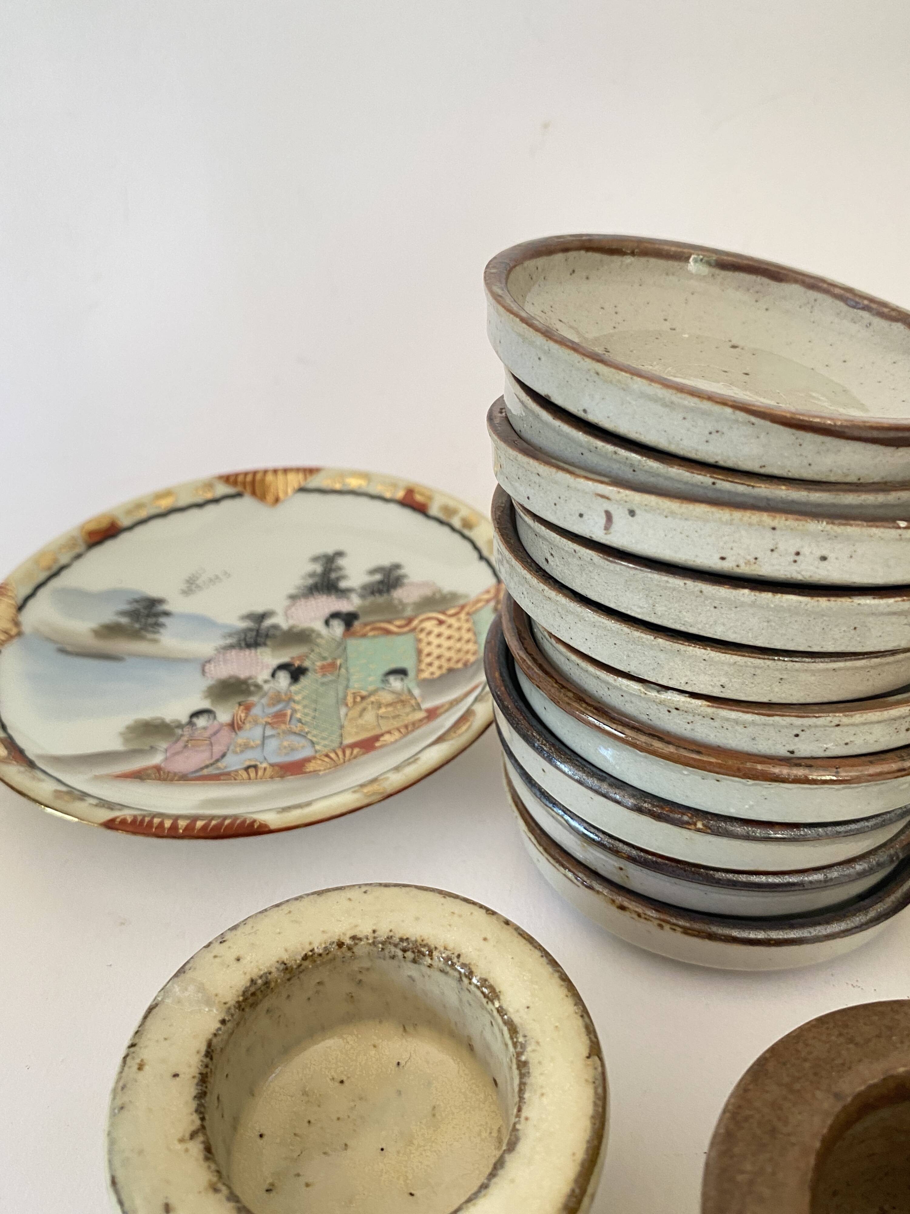 10 Individual spice and sauce cups