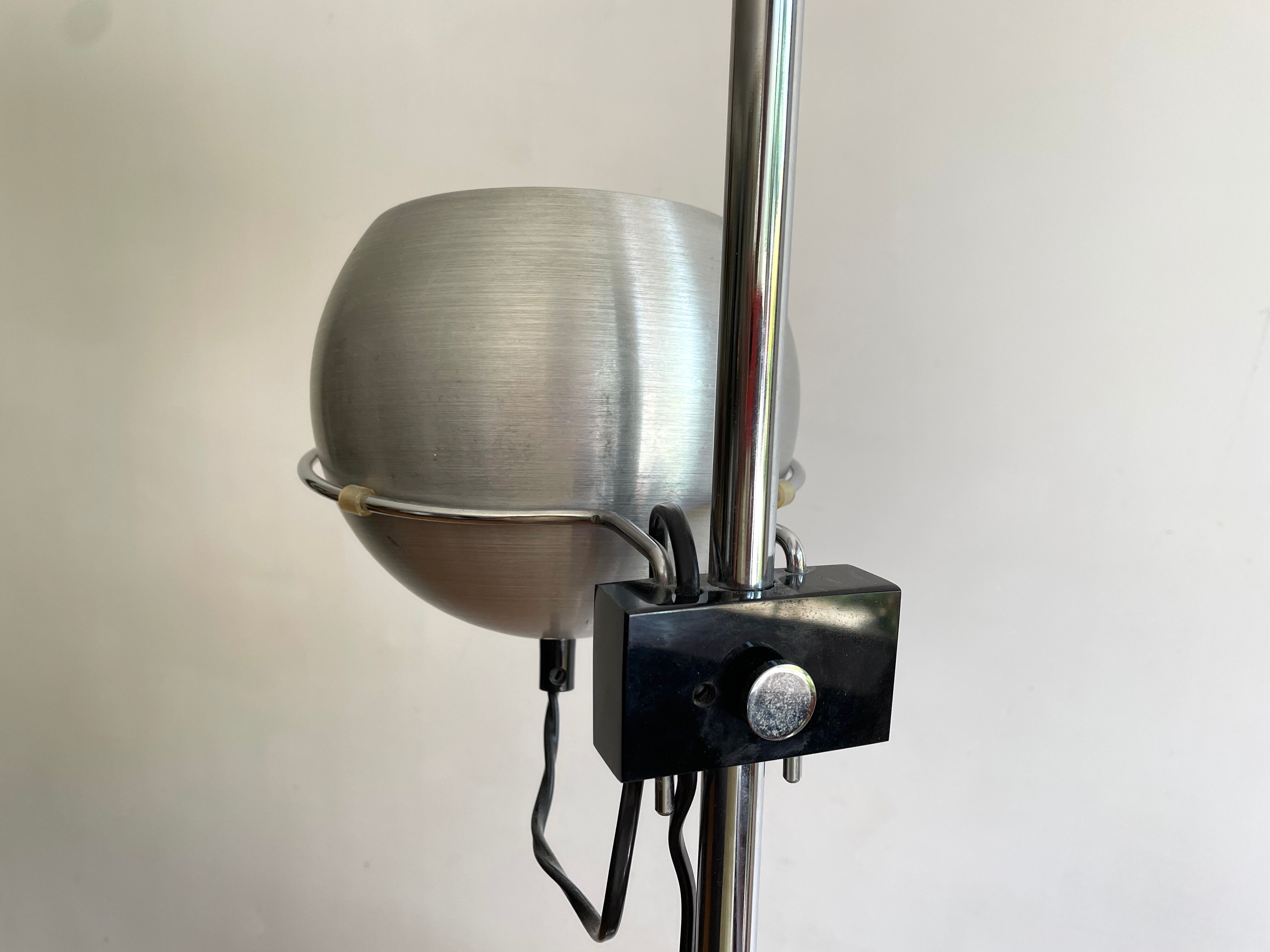 Floor lamp type "Eye-ball" by Goffredo Regianni Italy 1970