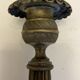Paire de flambeaux anciens en bronze