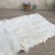Tapis en peau vintage blanc - 60 x 125cm