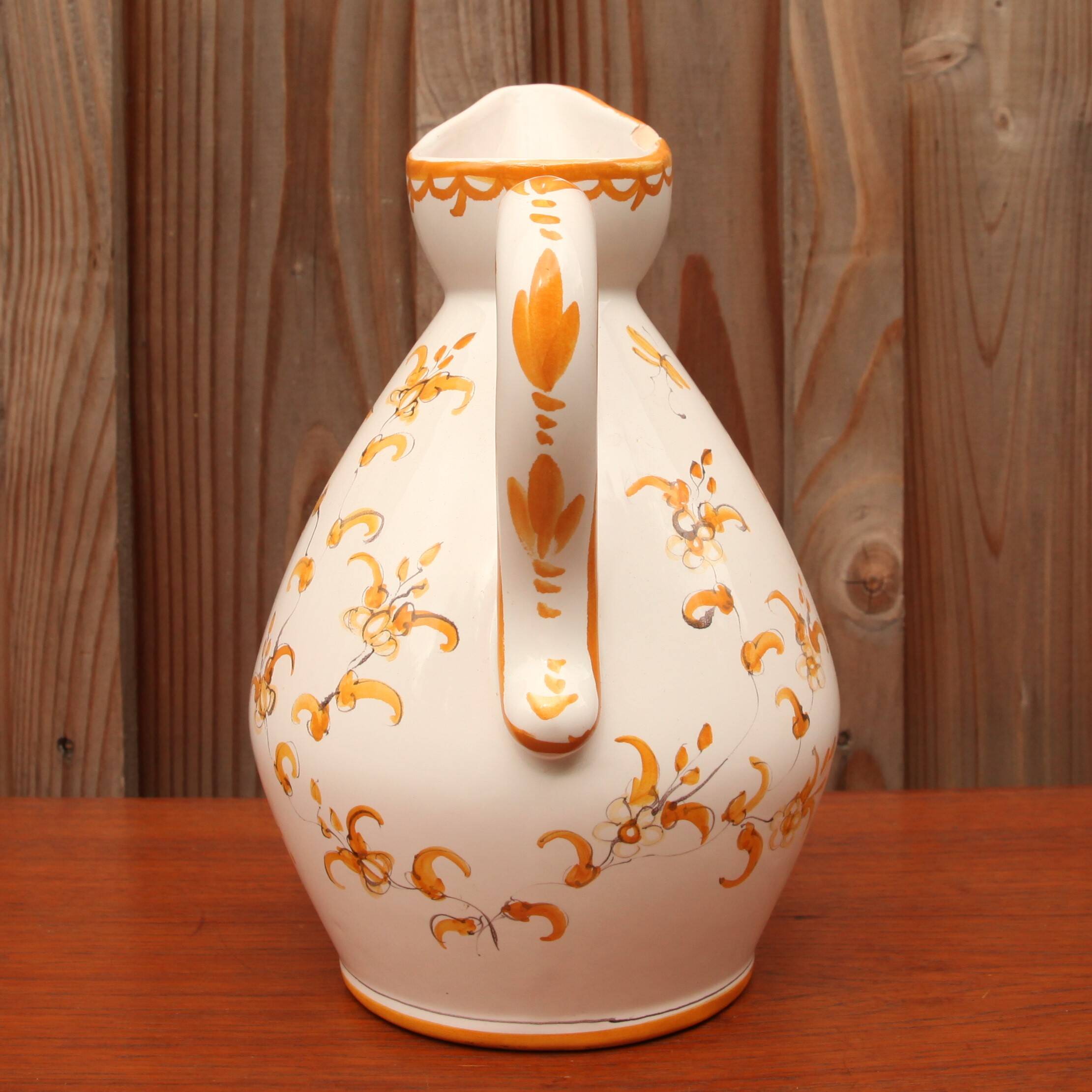 Moustier-decorated water pitcher
