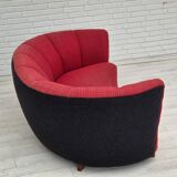 Années 1960, canapé danois 2 places "Banana", meuble en laine, bois de hêtre.