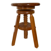 Wooden stool with screws