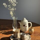 Sarreguemines teapot with thistle patterns H20