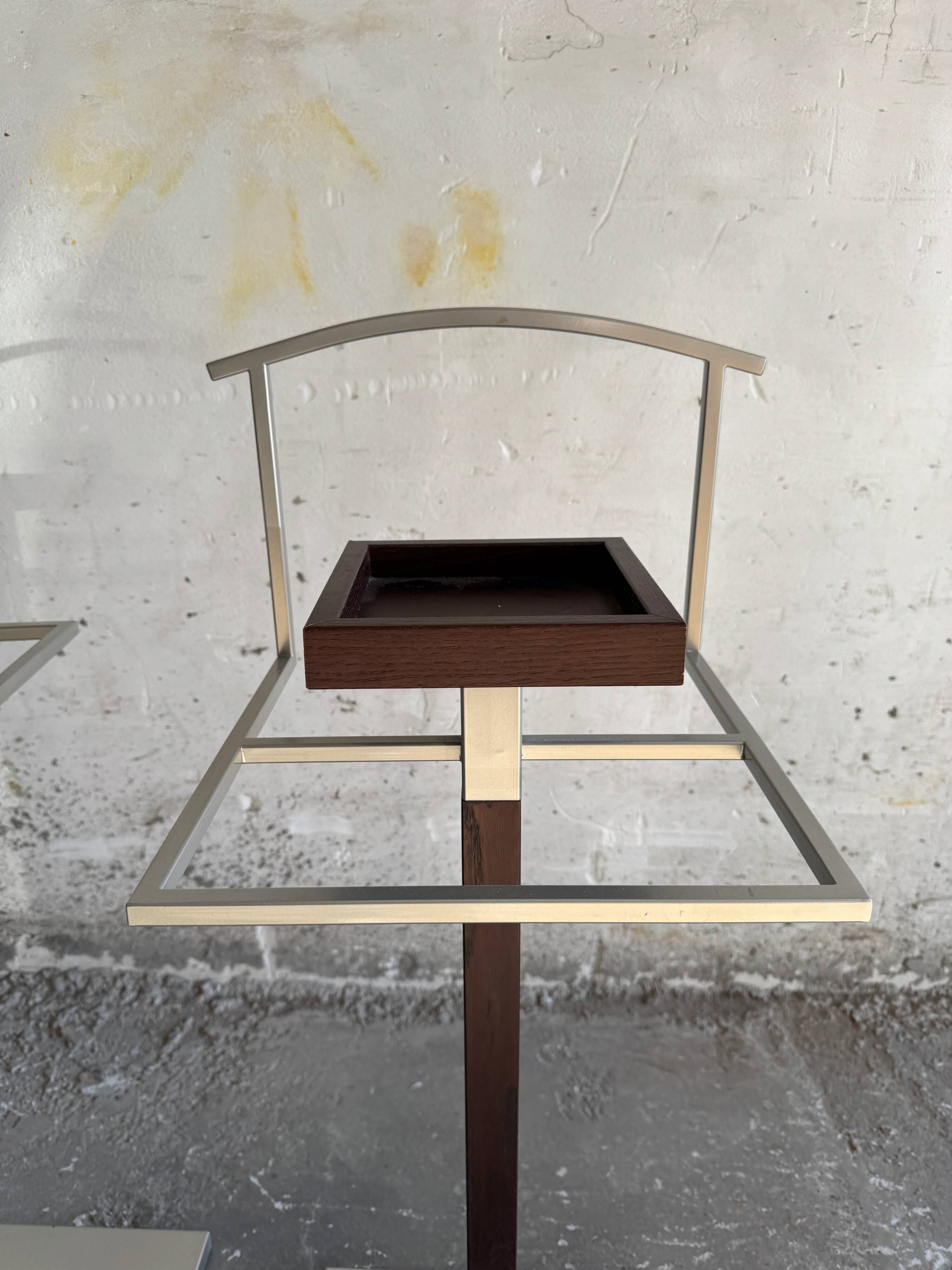 Set of 2 Calligaris holders — silver gray with dark brown wood, metal, and wood design