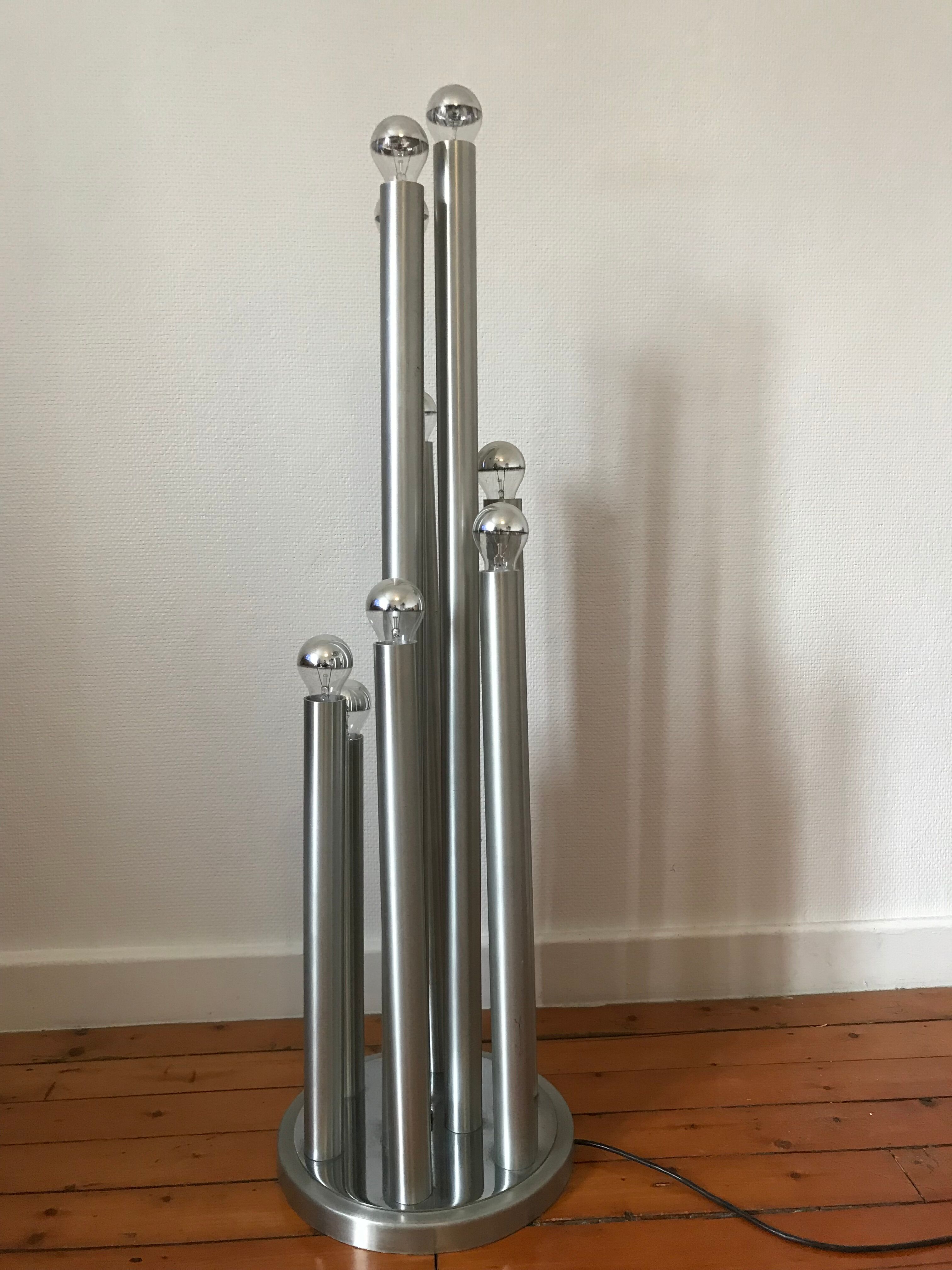 Organ floor lamp circa 1970