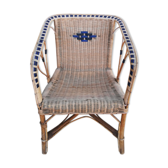 Armchair in wicker rattan and scoubidou