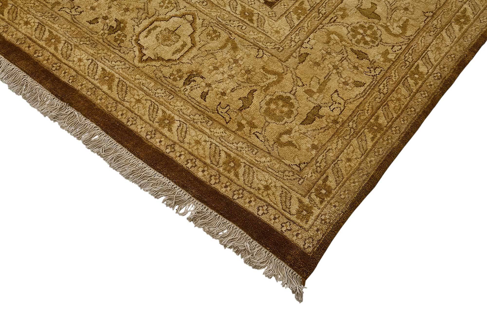 Turkish Handknotted Wool Oushak Rug 274 cm x 370 cm