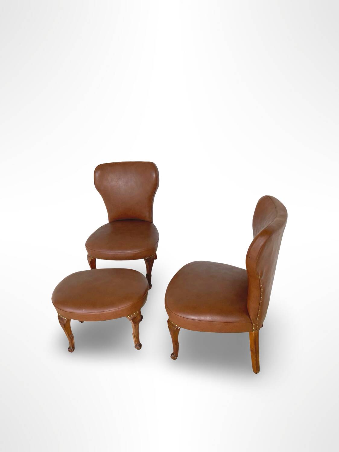 Ensemble de chaises d'appoint et tabouret pour pied, années 1950.