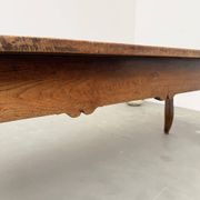 Table, drapière en noyer, XIXème s.