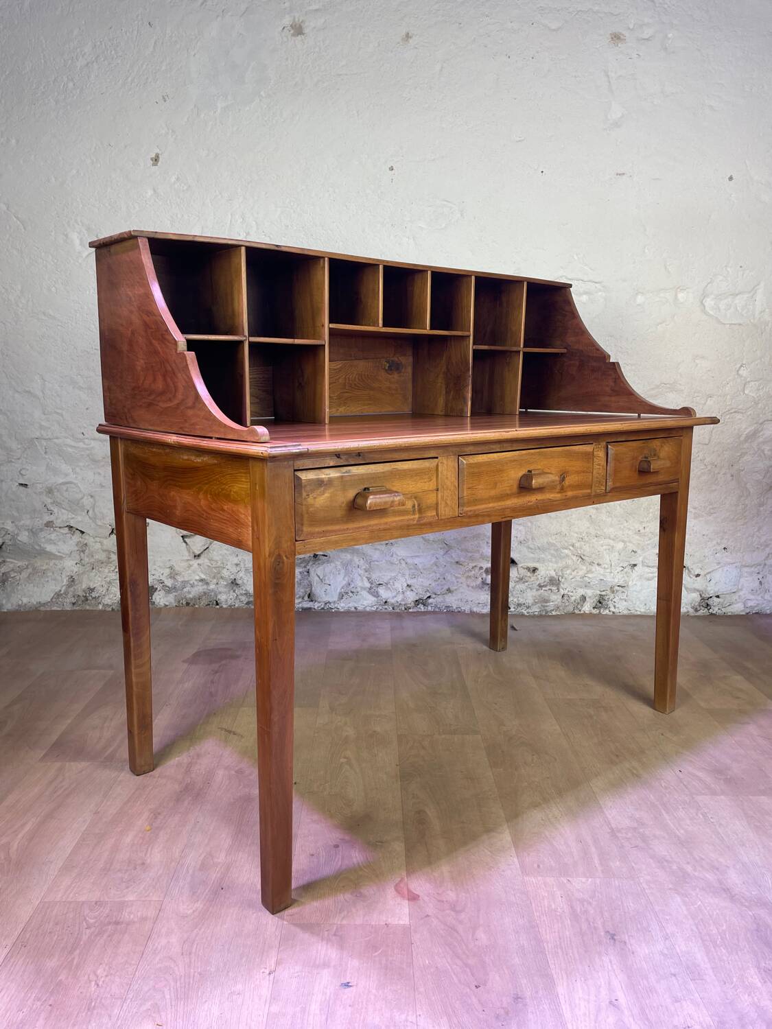 Bureau en noyer