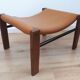 Paire de fauteuils style safari et ottoman "Chelsea", M. Burke pour Arkana, 1970s