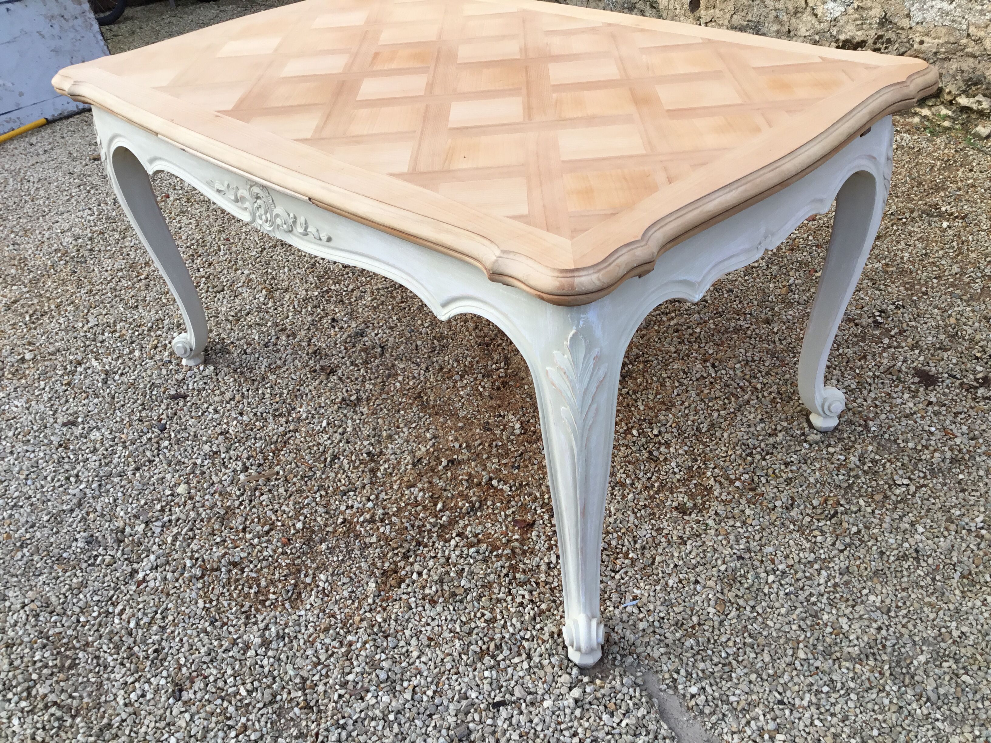 Louis XV style table in cherry wood pickled top and patinated base in light beige