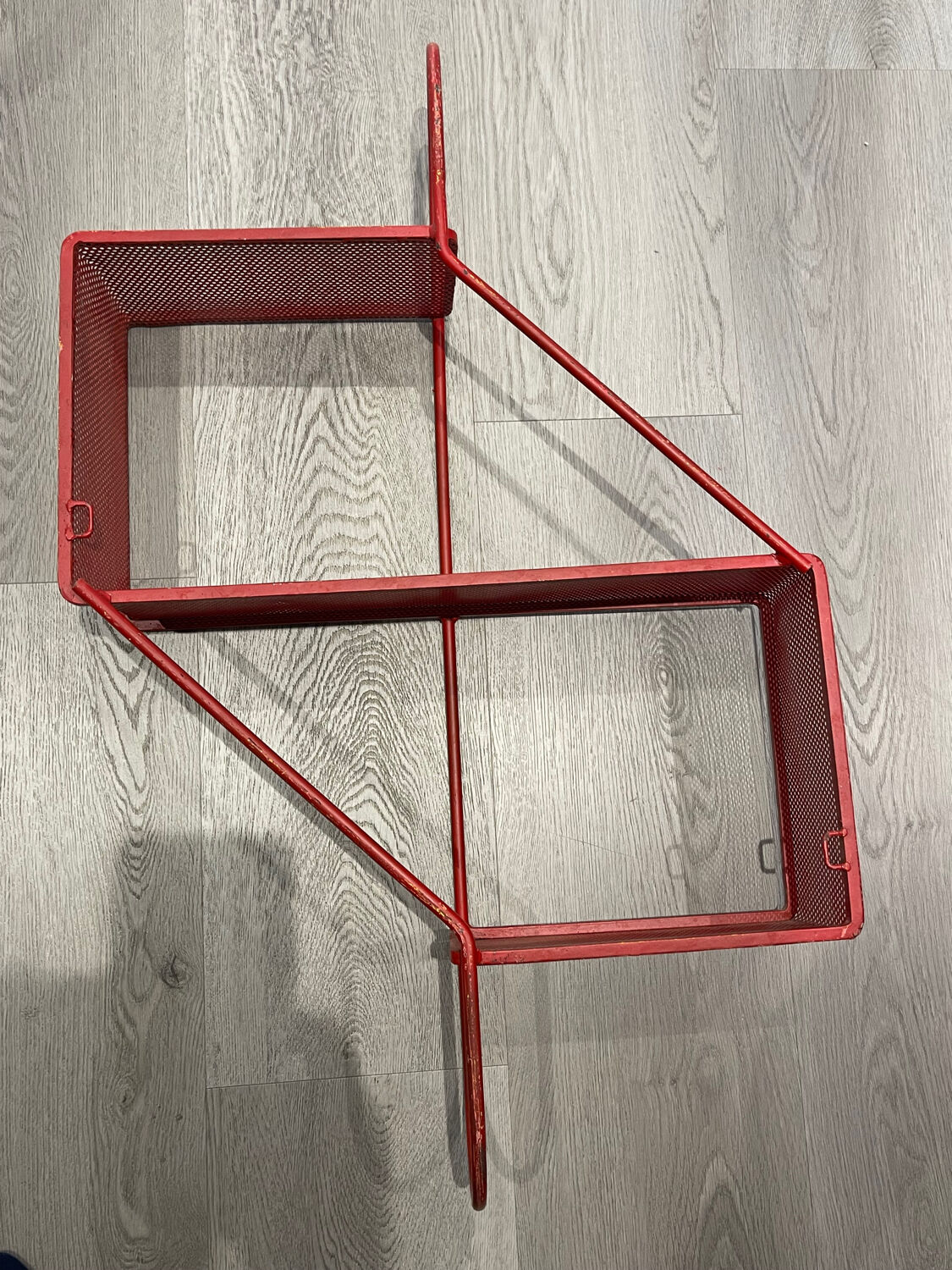 Étagère clé de sol Mathieu MATEGOT