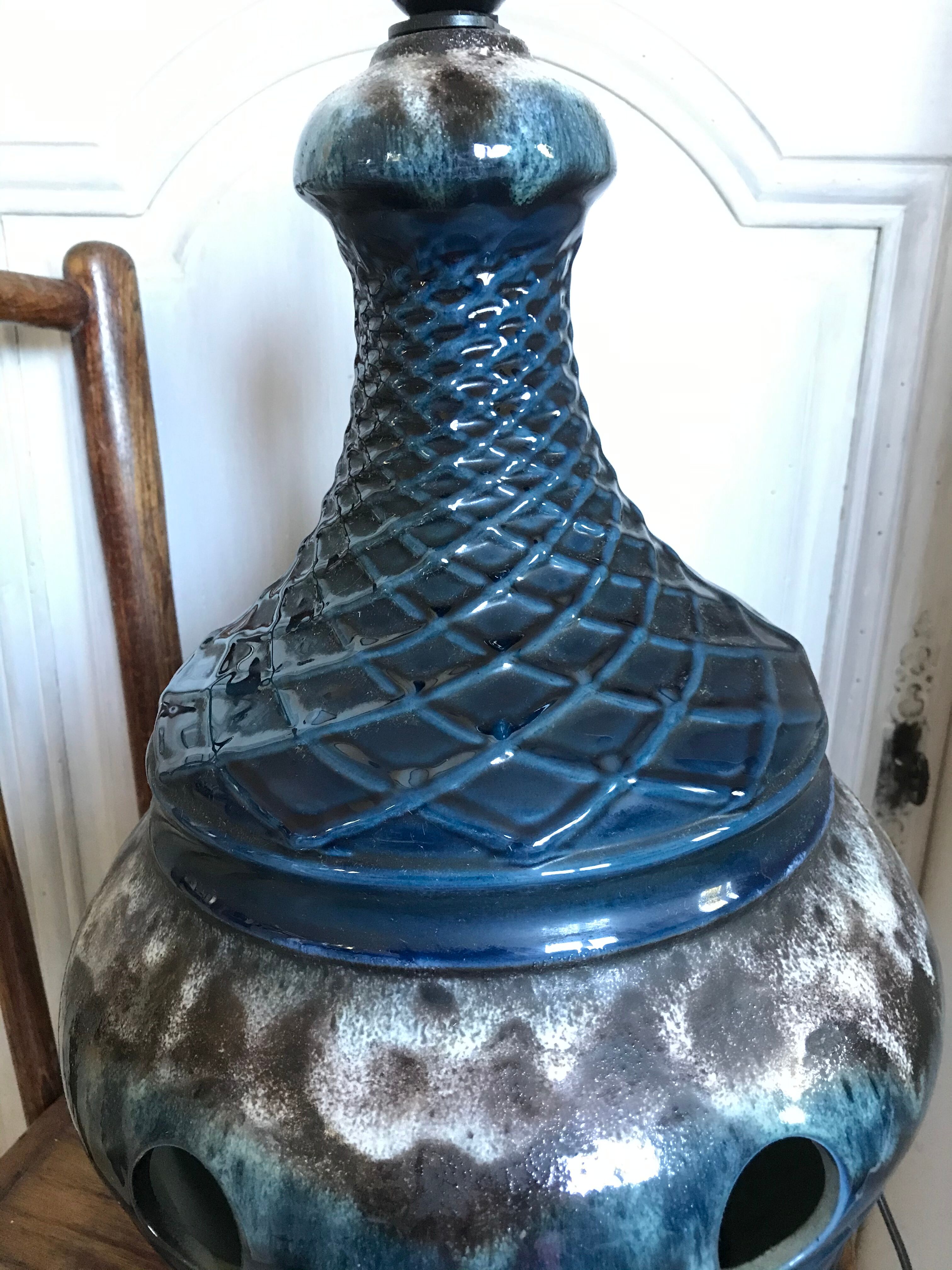 Vintage ceramic footlamp