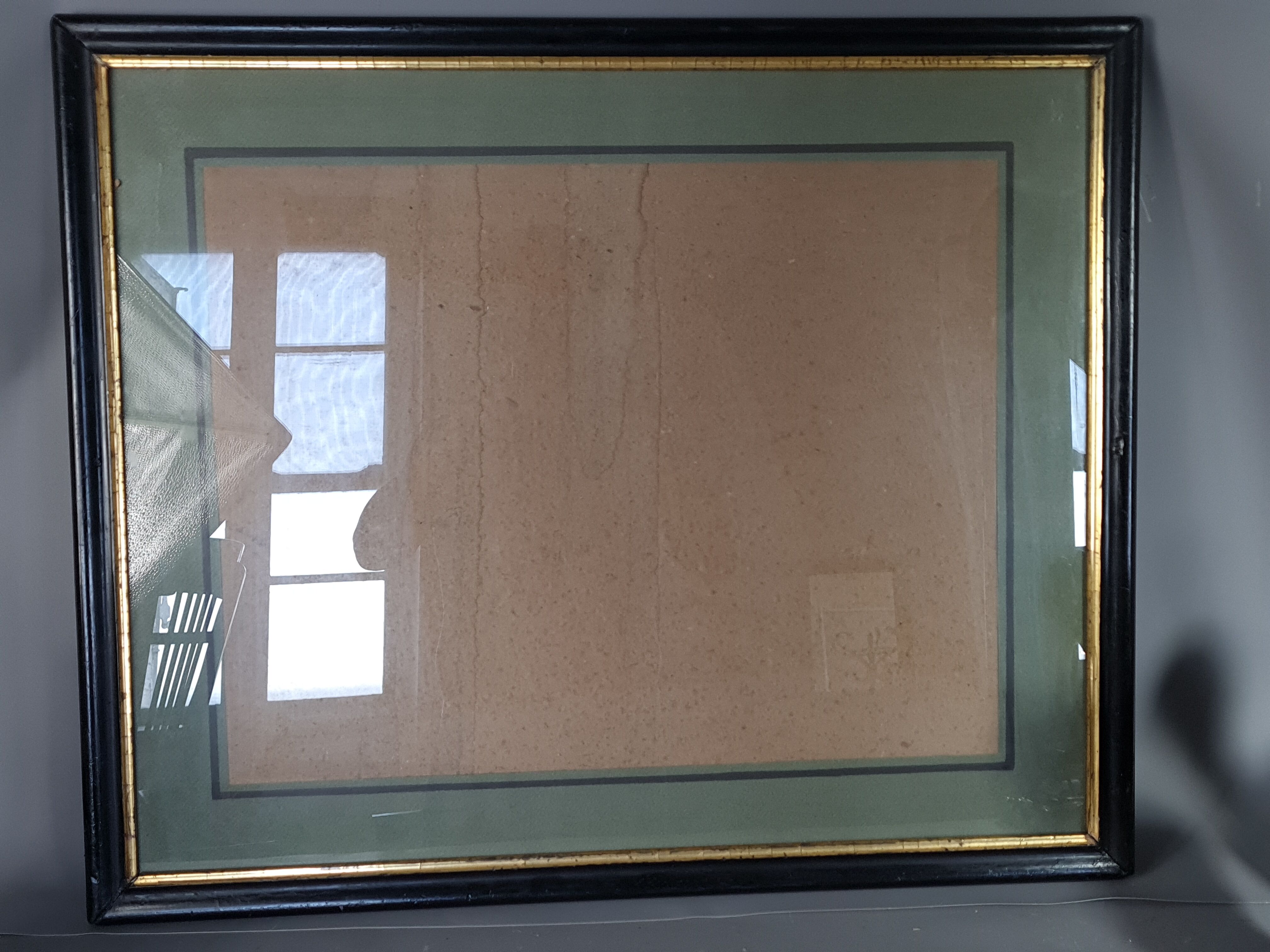 Frame Napoleon III lacquered wood black / gold 65,5x54,5 foliage 61x50 cm + SB glass