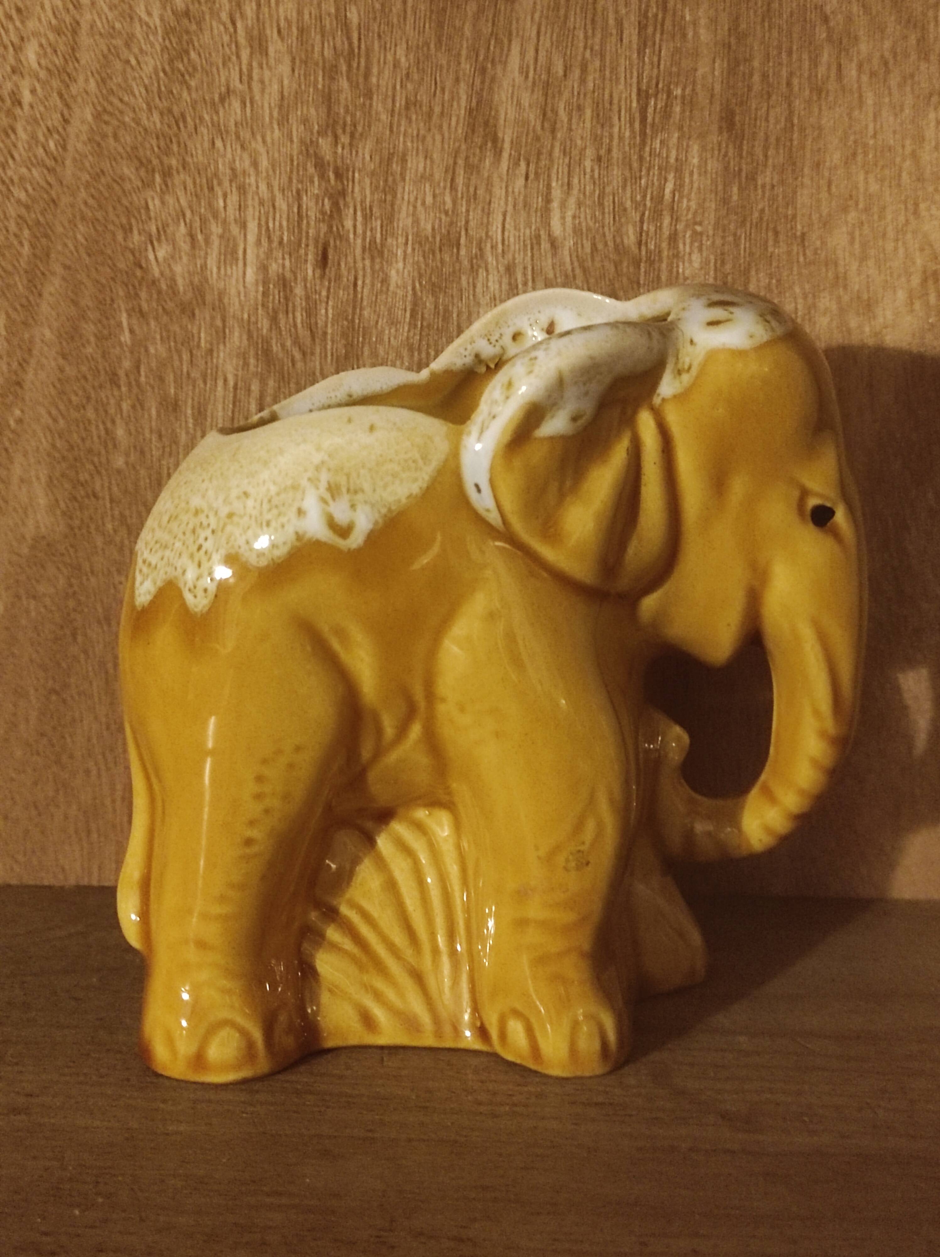 Ceramic vase from the 50s and 60s