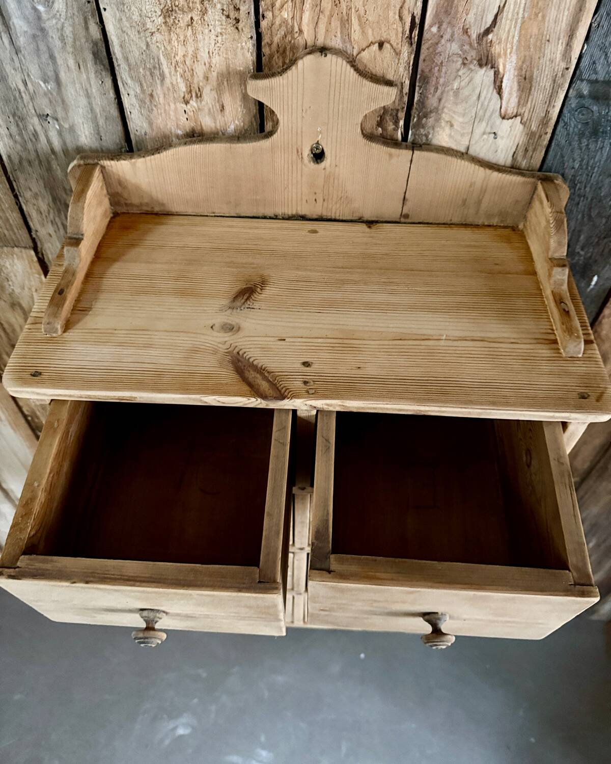 Hanging craft cabinet with drawers