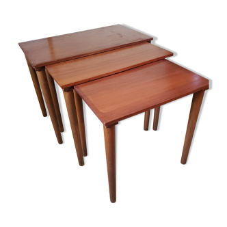 Tables gigognes vintage scandinaves