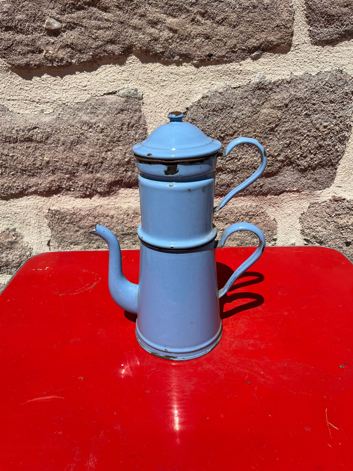Enamelled coffee maker