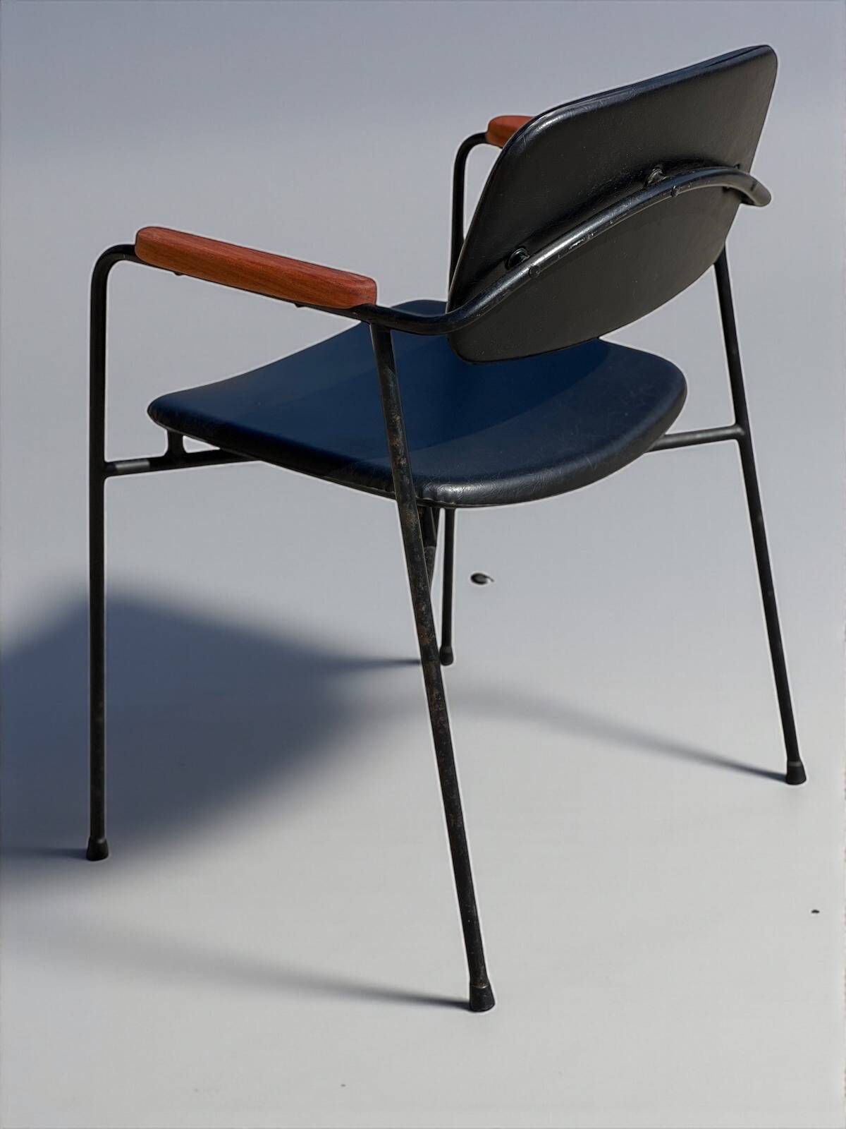 Armchair Eugen Schmidt, black faux leather model Coraline for Airborn 1960.
